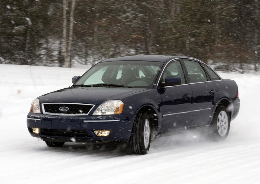  Ford Five Hundred 2005 года  (фото 3 из 99)